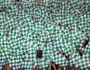  Handelsübliche fahnen im Karomuster